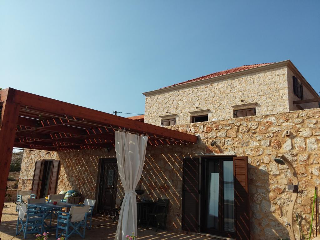 Villa Romanza Beach Villa Chalki Town Eksteriør bilde