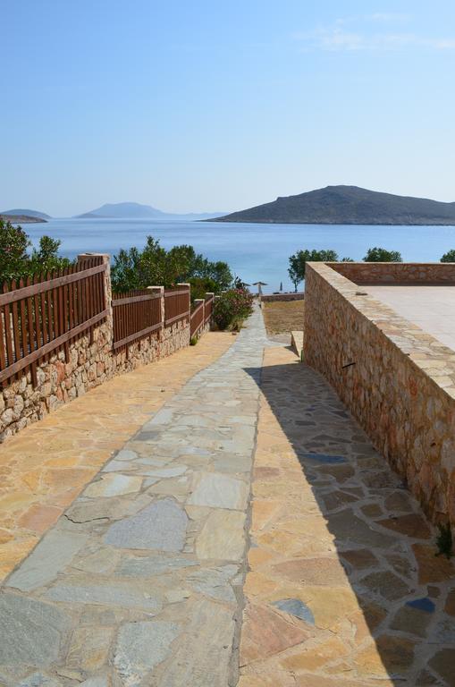 Villa Romanza Beach Villa Chalki Town Eksteriør bilde